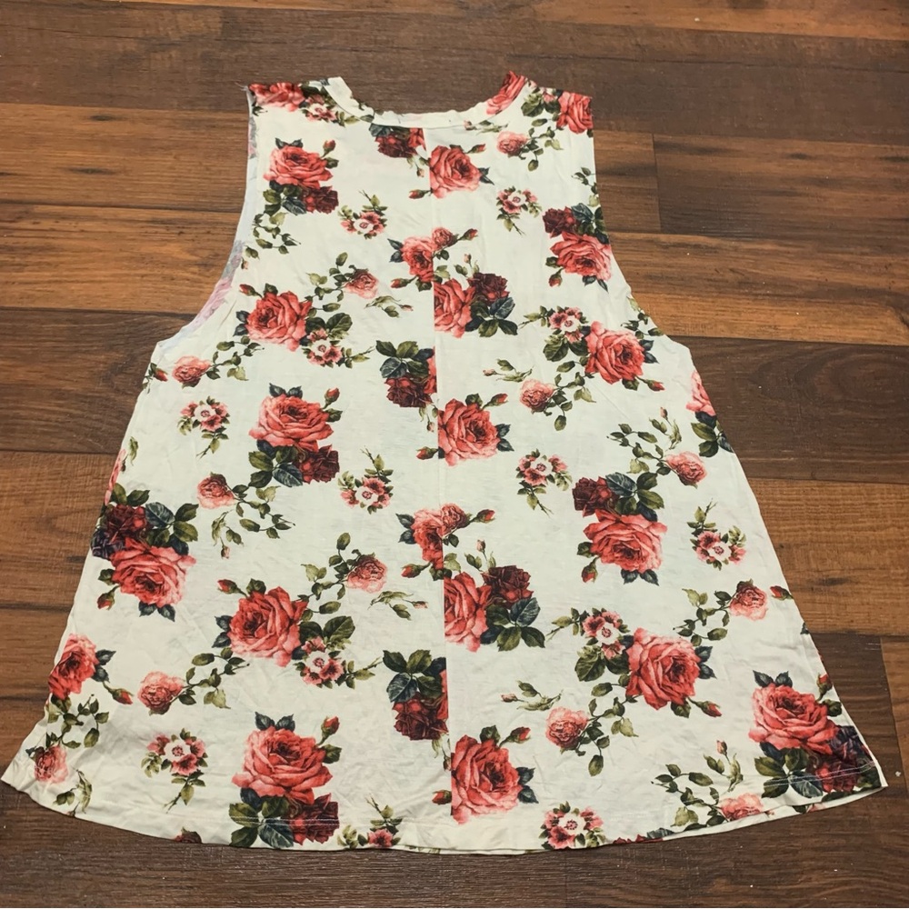 Forever 21 White Rose Floral Sleeveless Lightweight Tank Top Women’s Size L - Picture 3 of 6